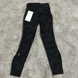 (PRICE DROP) Base Pace HR Tight Lululemon leggings